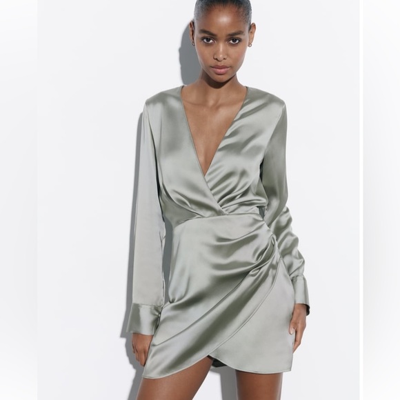 [ ₹1400 ] Zara Satin Dress - Picture 7 of 7